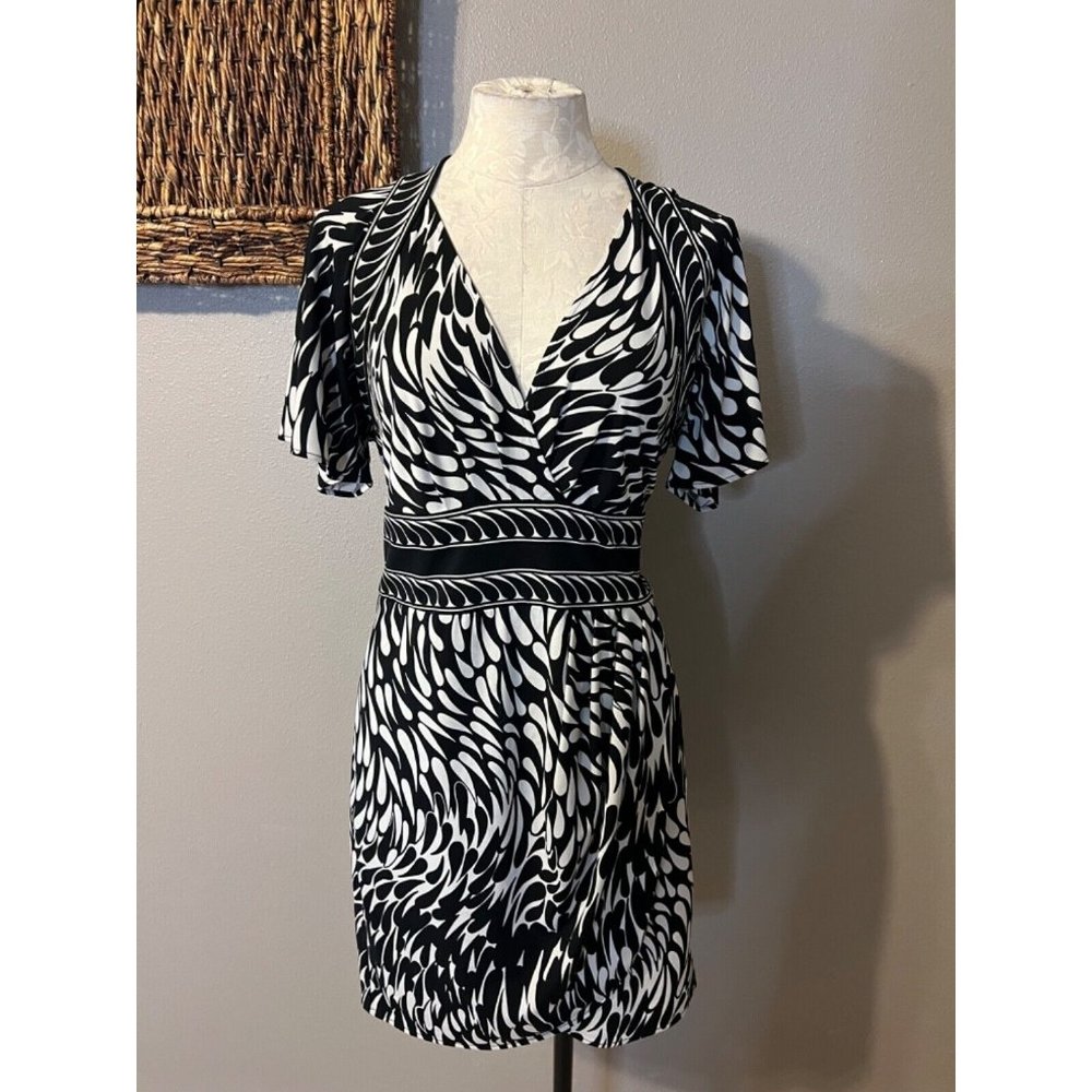 BCBGMaxAzria Dress L Large Black Ivory Stretch Washable Career Church - Picture 4 of 11
